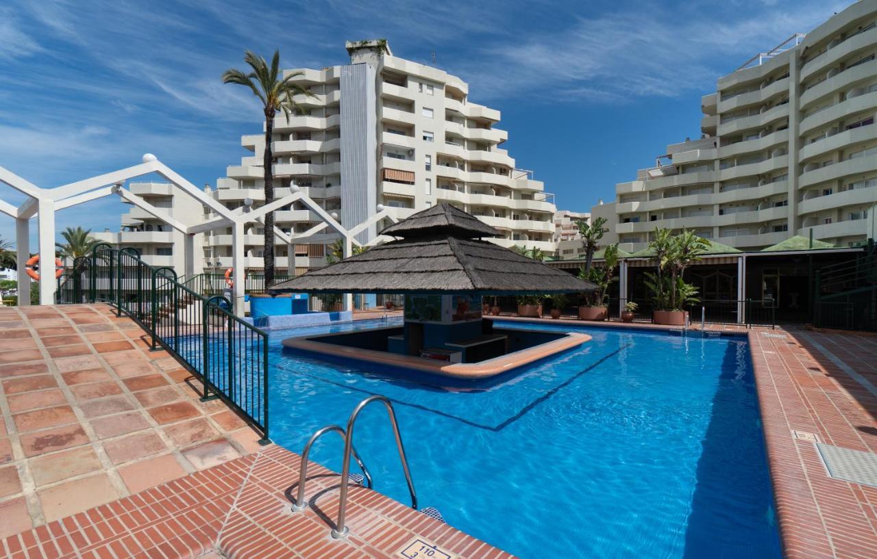 Benalbeach Benalmádena Esterno foto