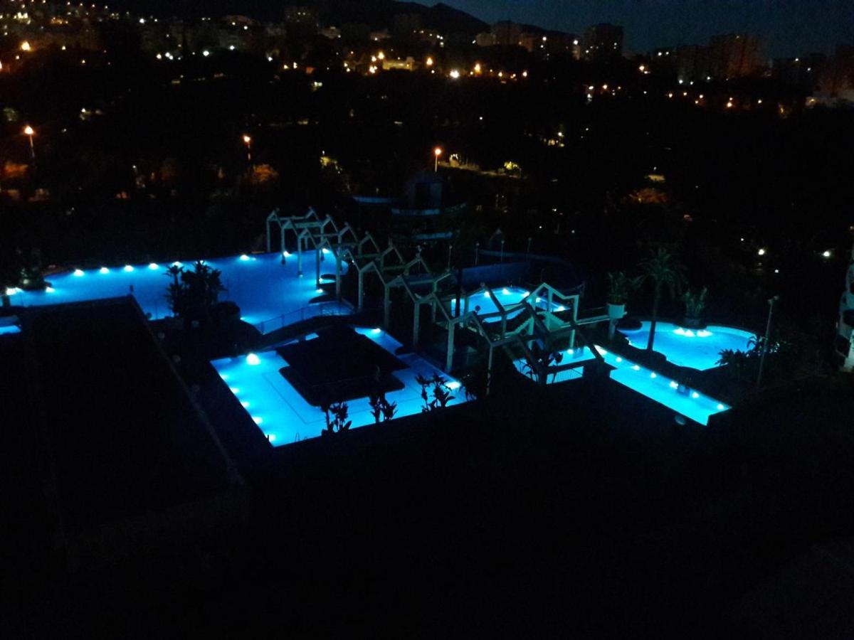 Benalbeach Benalmádena Esterno foto